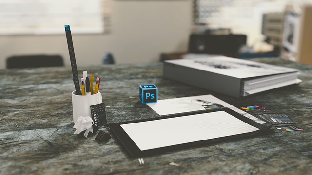 office-g114a5f5e9_640.jpg